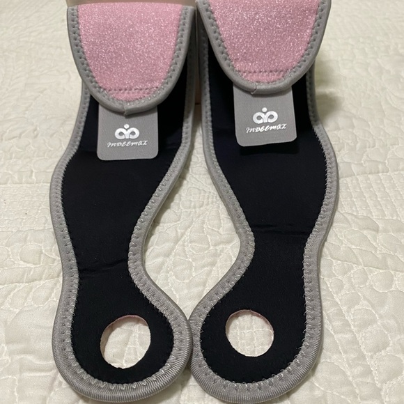 Indeemax Pink Support Wraps - Picture 4 of 7